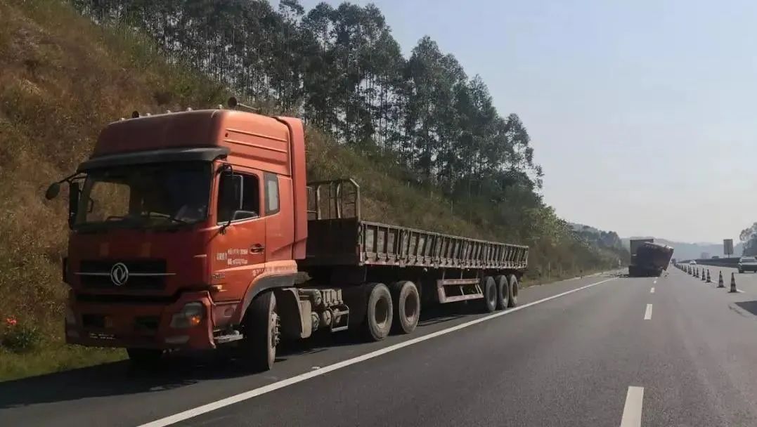 1696813635246093490.jpg 640 (3).jpg